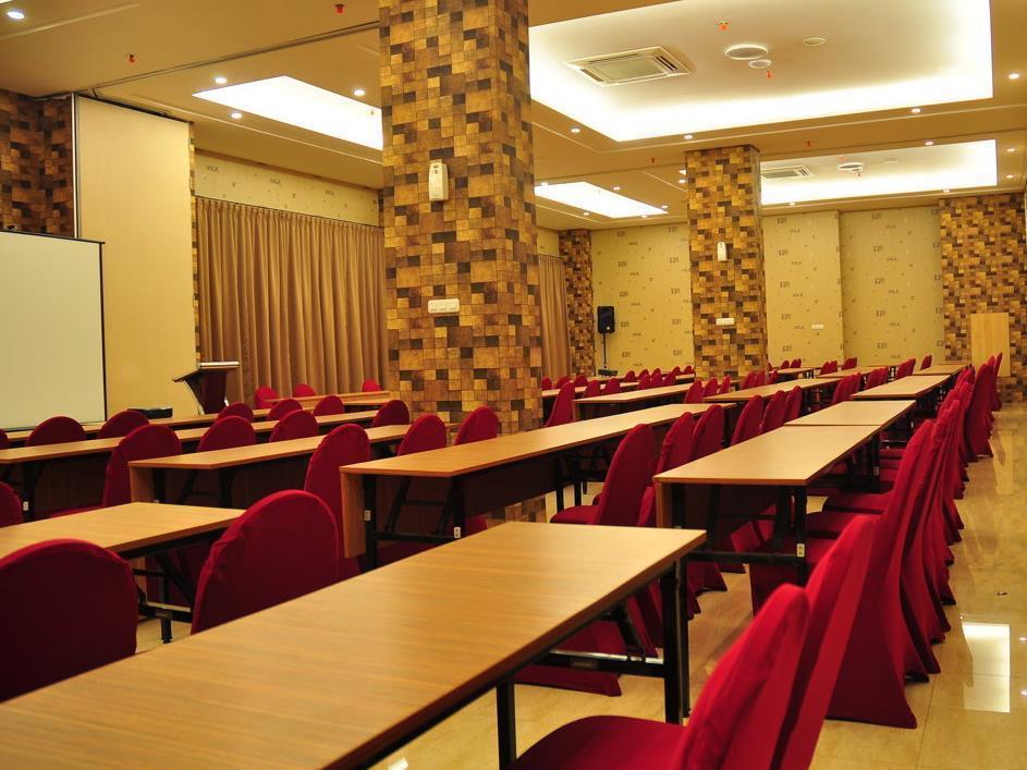 Grand Hap Solo Otel Dış mekan fotoğraf