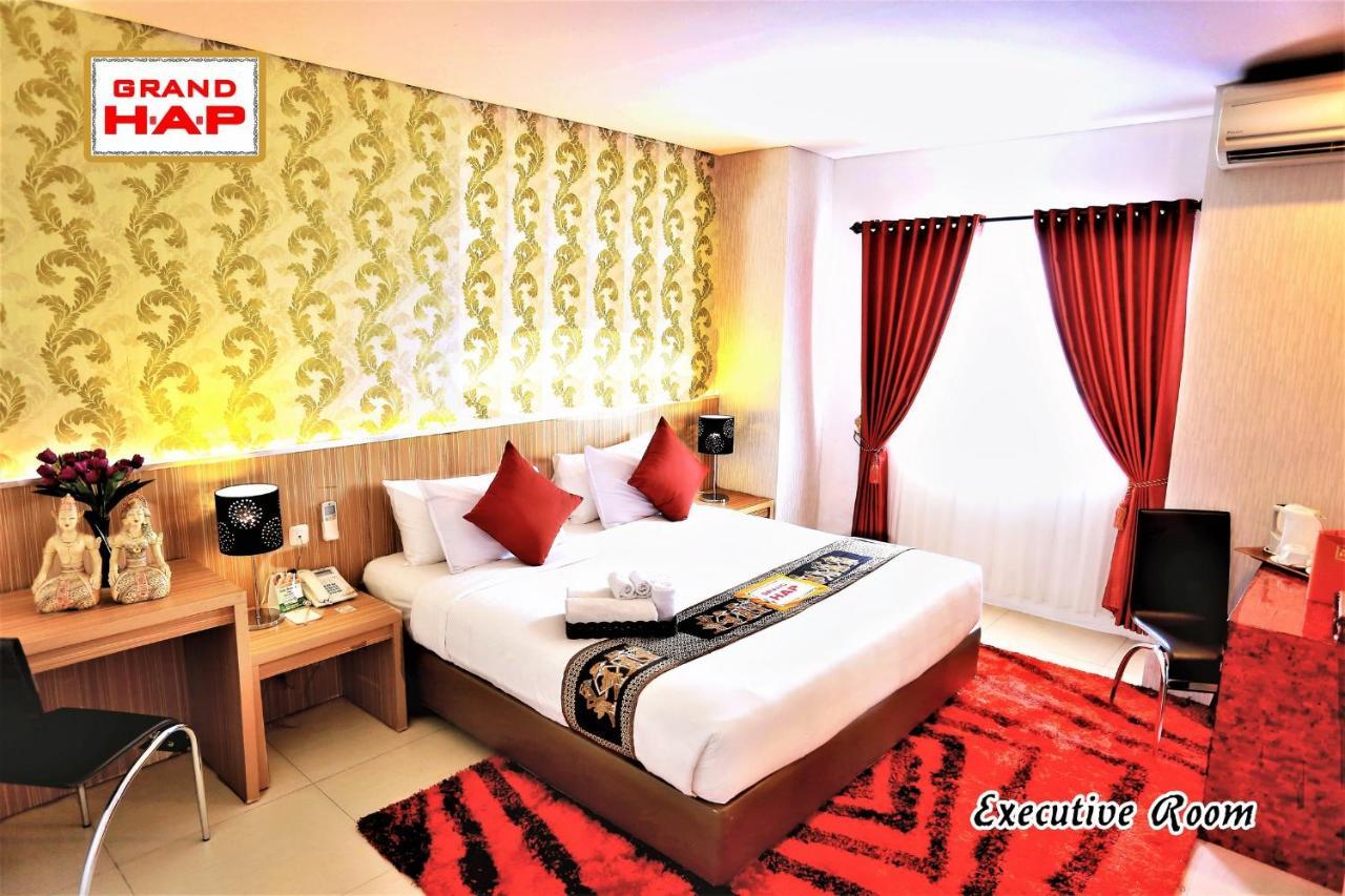 Grand Hap Solo Otel Dış mekan fotoğraf